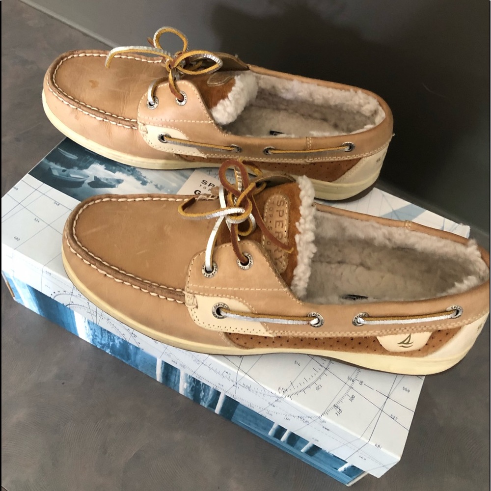 Sperry Sherpa lined deck shoes